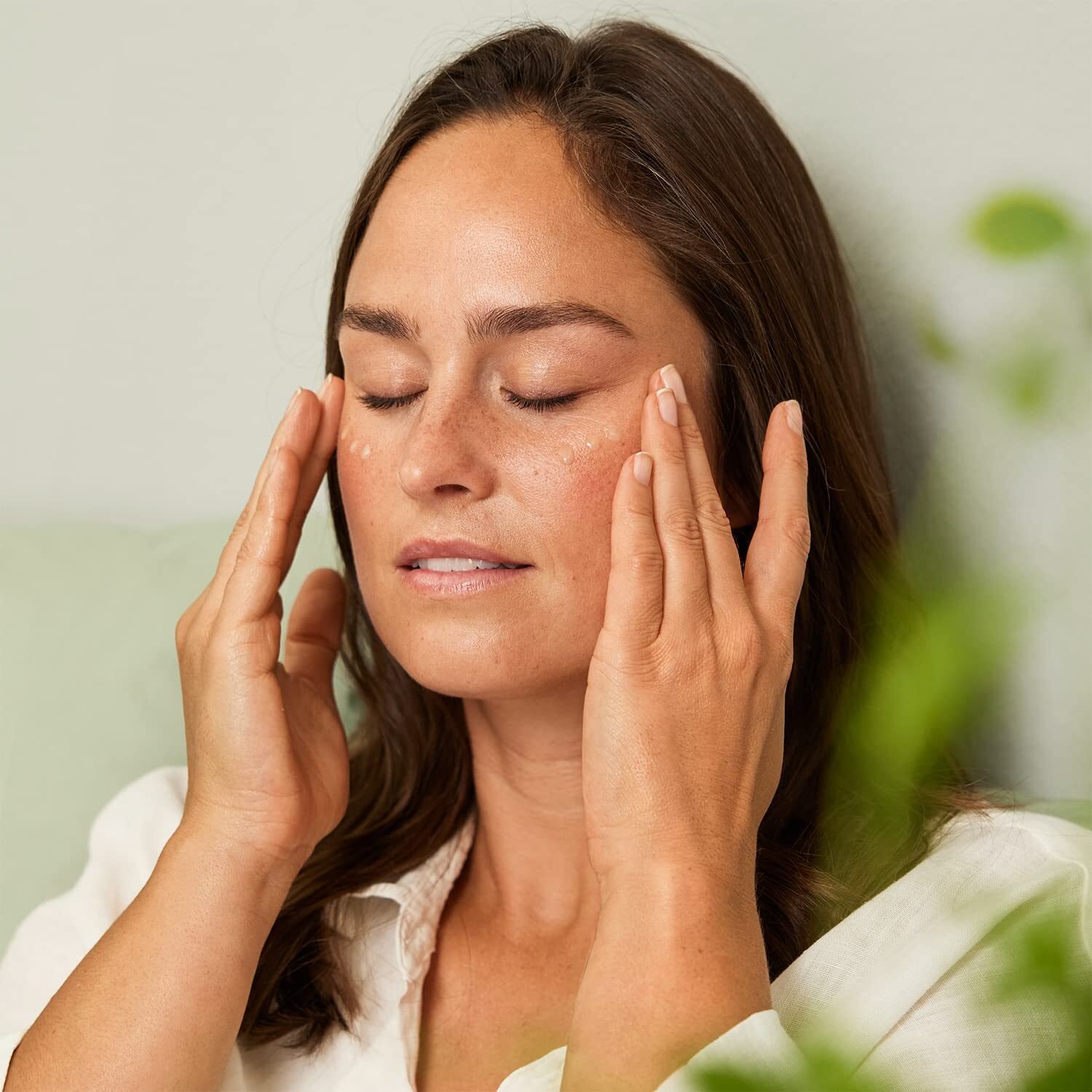 30ml Bio Straffendes Gesichtsöl – Anti-Aging mit Granatapfelsamenöl & Arganöl – WELEDA