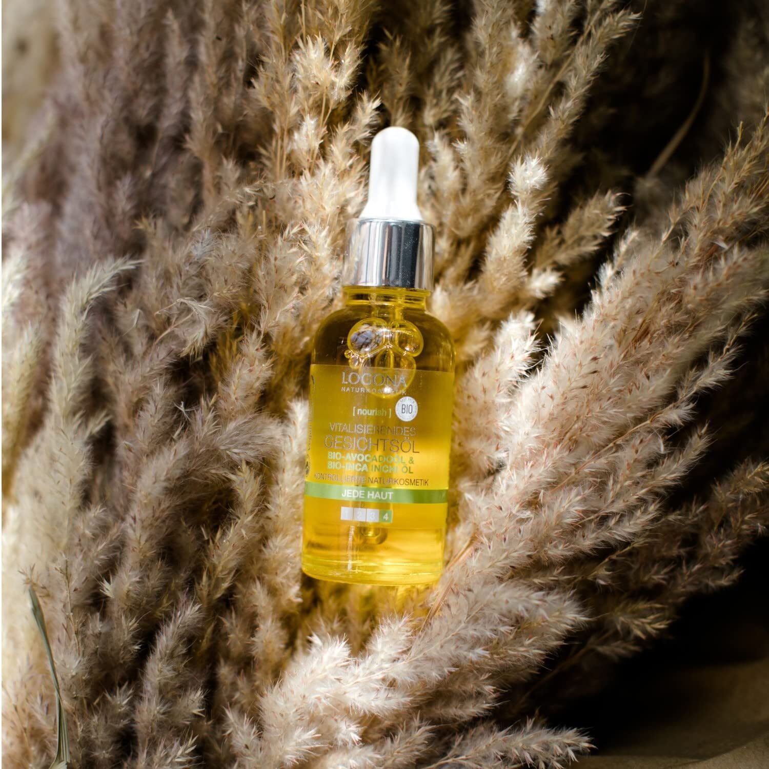 30ml Bio Nährendes Gesichtsöl – Mit Bio-Avocado & Vitamin E – LOGONA Naturkosmetik