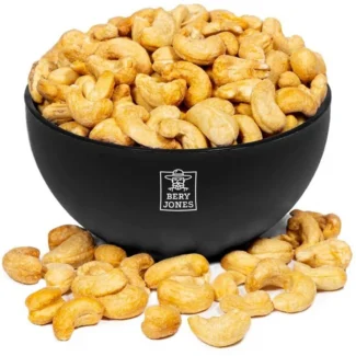 Geräucherte Cashewnüsse in wiederverschließbarer Verpackung