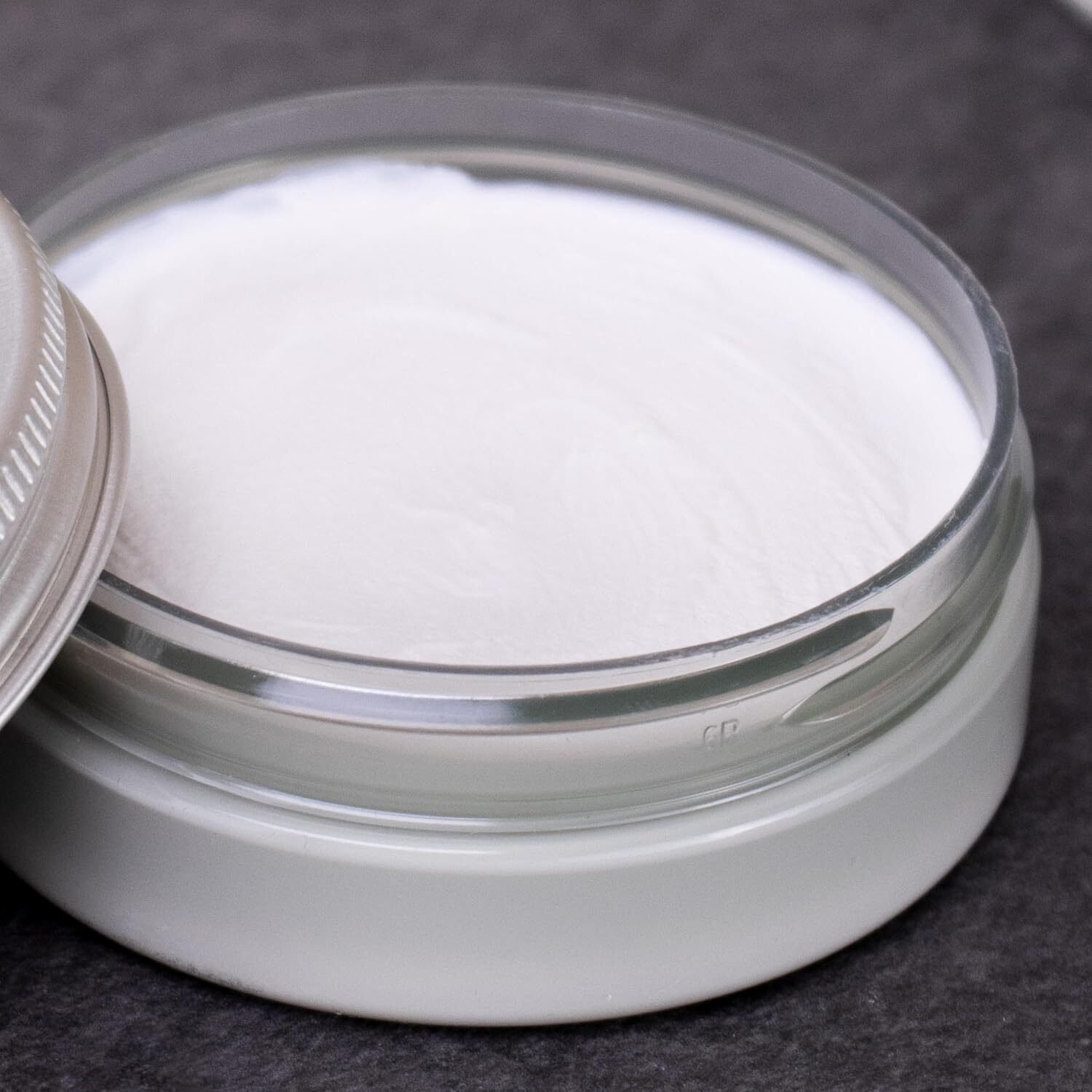 c27a8a702d2db5606c52532c38d61d92.jpg 50ml Deo Creme für Jugendliche ohne Aluminium – Hautmild, vegan & alkoholfrei | GREENDOOR