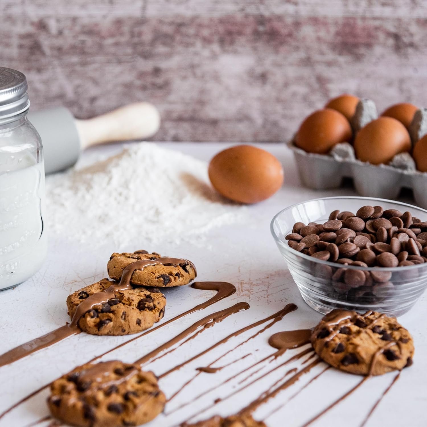 500g Milchschokolade Drops zum Backen & Schmelzen | BAM