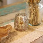 Glas Kerzenhalter Blumen – Dekorativer Teelichthalter aus recyceltem Glas 12 x 11 cm