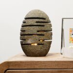 Natural Riverstone Kerzenhalter – Stehender Naturstein Kerzenhalter im Stone Cut Design 10x13x22 cm