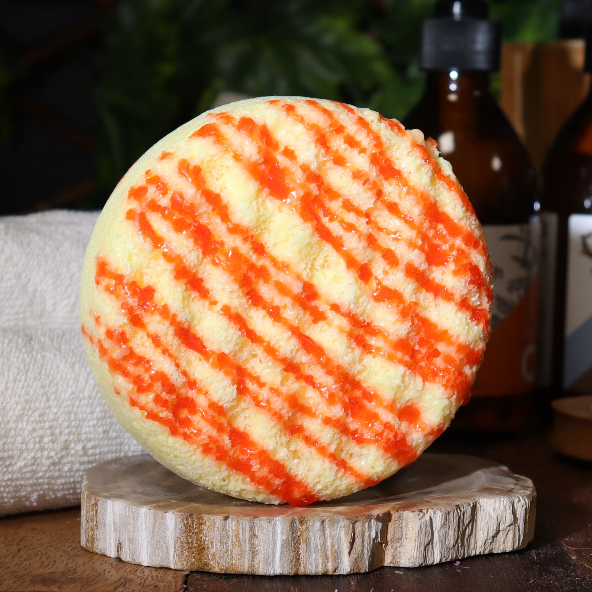 Seifenschwamm Zitrusfrische 230g Orange-Weiß – Peeling & Körperpflege