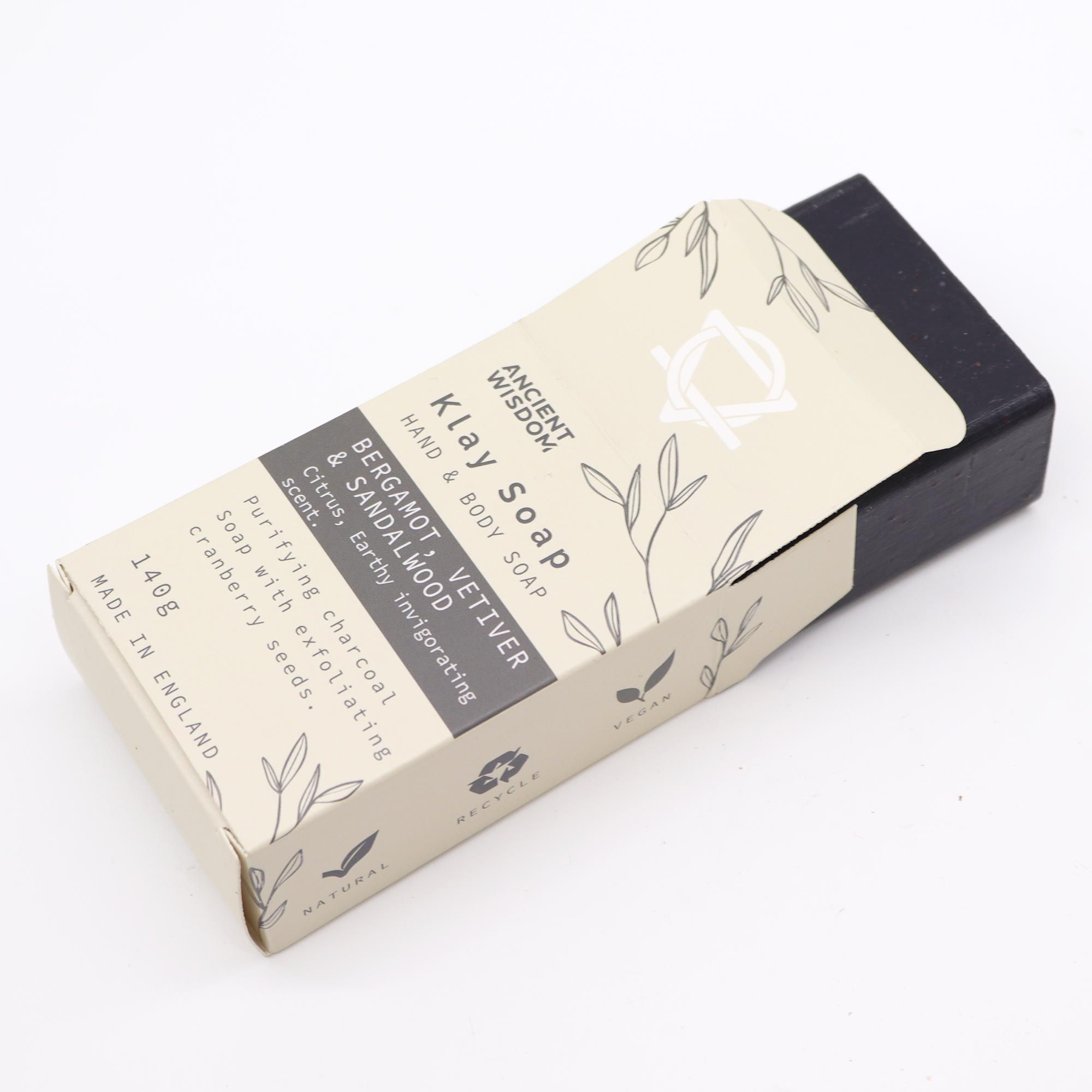 Tonerde Seife Bergamotte & Sandelholz Schwarz 145g – Peelingseife mit Aktivkohle