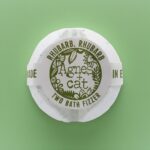 Badebombe Rhubarb Rhubarb Weiß Grün 210g – Handgemachte Badebombe mit Rhabarberduft