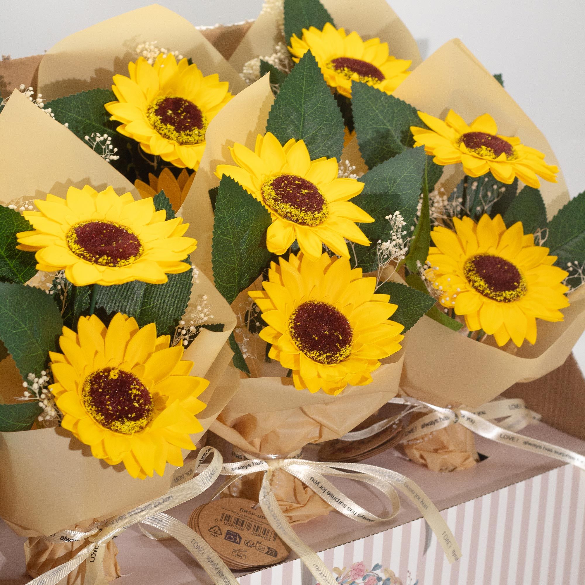 Seifenblumen Sonnenblumenstrauß Geschenk Badezusatz Dekoration