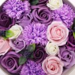 Seifenblumen Geschenkbox Lavendel Rose & Nelke Rund – Duftseifen Geschenk