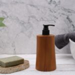 Seifenspender aus Teakholz konisch Natur 250 ml – Honigbee Seifenspender aus Teakholz konisch Natur 250 ml