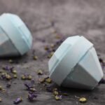 Badejuwel Blue Belle Nag Champa 190 g – Honigbee Badejuwel Blue Belle Nag Champa 190 g