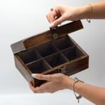 Teebox aus Mangoholz mit 6 Fächern handgeschnitzt