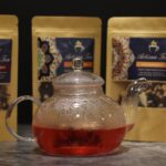 Glas Teekanne Rund mit Glas Teesieb 400 ml – Honigbee Glas Teekanne Rund mit Glas Teesieb 400 ml