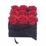 Seifenblumenstrauß Rot 9 Rosen eckig Geschenkbox Duftseife Badeseife – Honigbee Seifenblumenstrauß Rot 9 Rosen eckig Geschenkbox Duftseife Badeseife