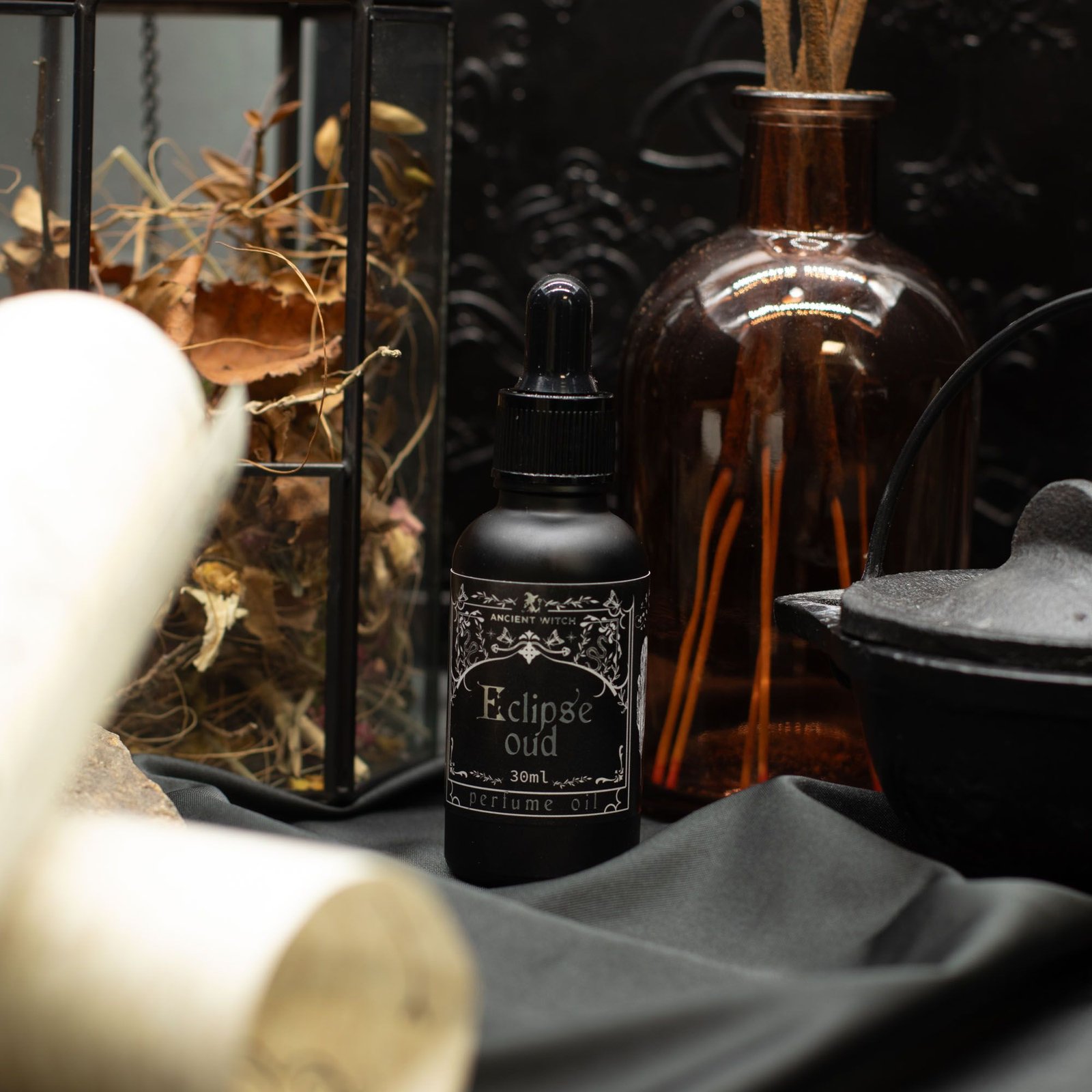 Parfümöl Eclipse Oud 10 ml Ancient Witch