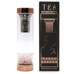 Glas Teeflasche mit Teesieb & Bergkristall 500 ml Roségold – Honigbee Glas Teeflasche mit Teesieb & Bergkristall 500 ml
