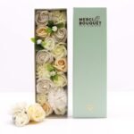 Seifenblumen Geschenkbox Hochzeitssegen Weiß & Elfenbein – Honigbee Seifenblumen Geschenkbox Hochzeitssegen Weiß & Elfenbein