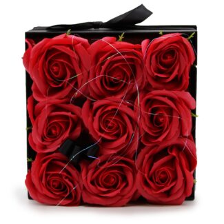 Seifenblumenstrauß Rot 9 Rosen eckig