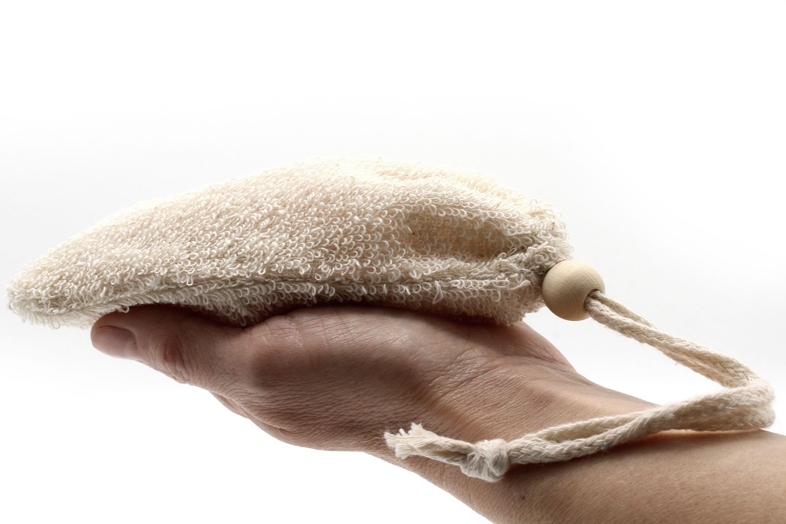 bG9jYWw6Ly9tZWRpYS9ISi84RC82MFIzMEMxRzZNVzM4REhKLzcwN2M3MGNmLmpwZWc.jpg Seifensäckchen aus Ramie Naturfaser Peelingbeutel für Seife Nachhaltig