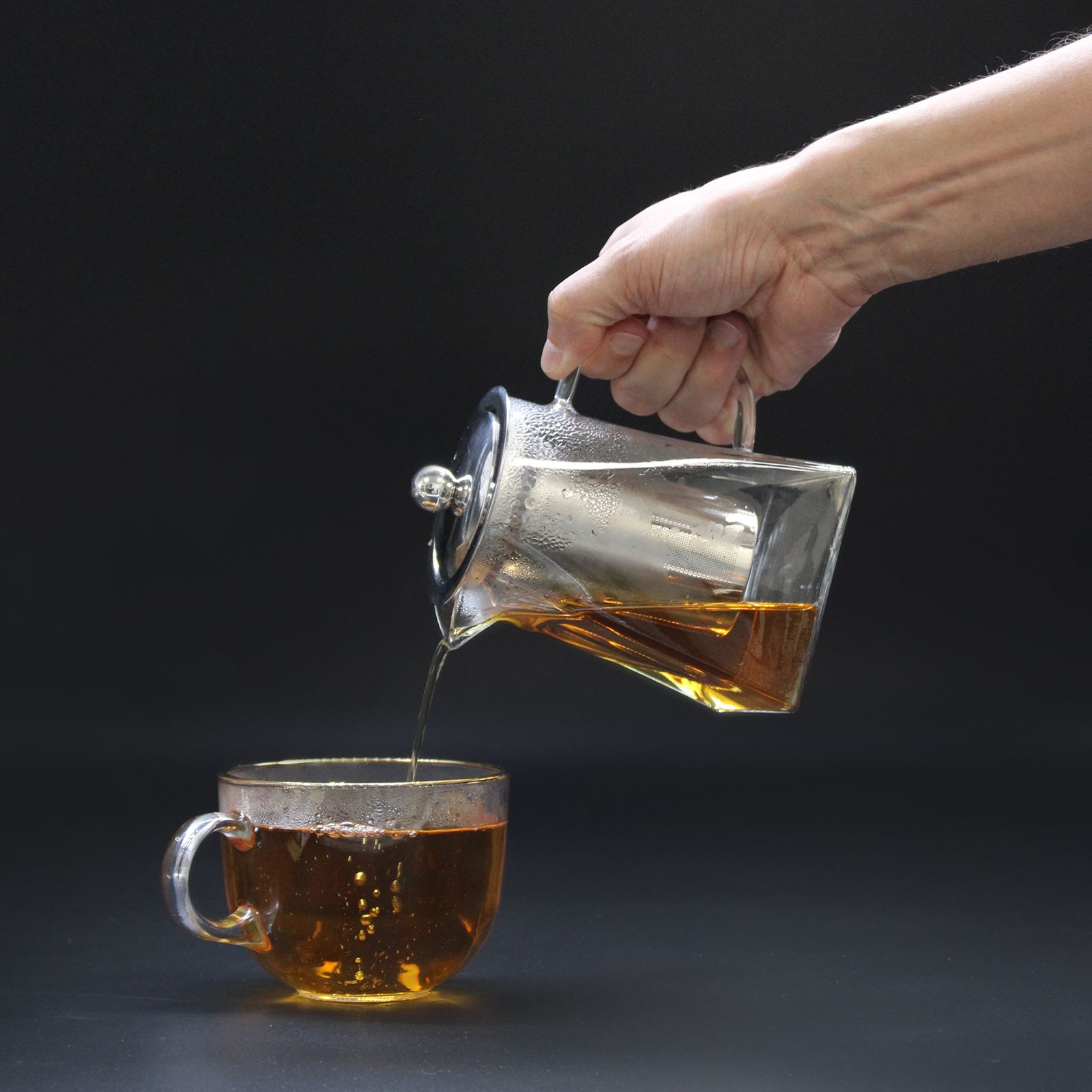 bG9jYWw6Ly9tZWRpYS9ITi9KQy82MFIzMEMxRzZSU0tKQ0hOL2EzMTg4NDVmLmpwZWc-1.jpg Glas Teekanne mit Edelstahl Teesieb 350 ml Turmform