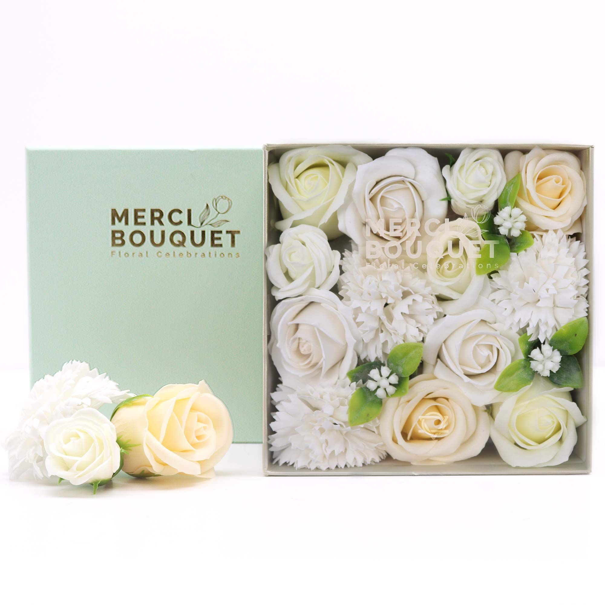 Seifenblumen Geschenkbox Hochzeit Quadrat Weiß & Elfenbein – Duftseifen Geschenk