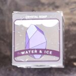 Blaue Kristallseife Wasser 100 g mit Edelstein Handgemachte Naturseife – Crystal Elemental
