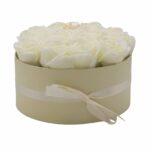 Seifenblumen Rosenstrauß Creme 14 Rosen Rund – Duftseifen Geschenkbox