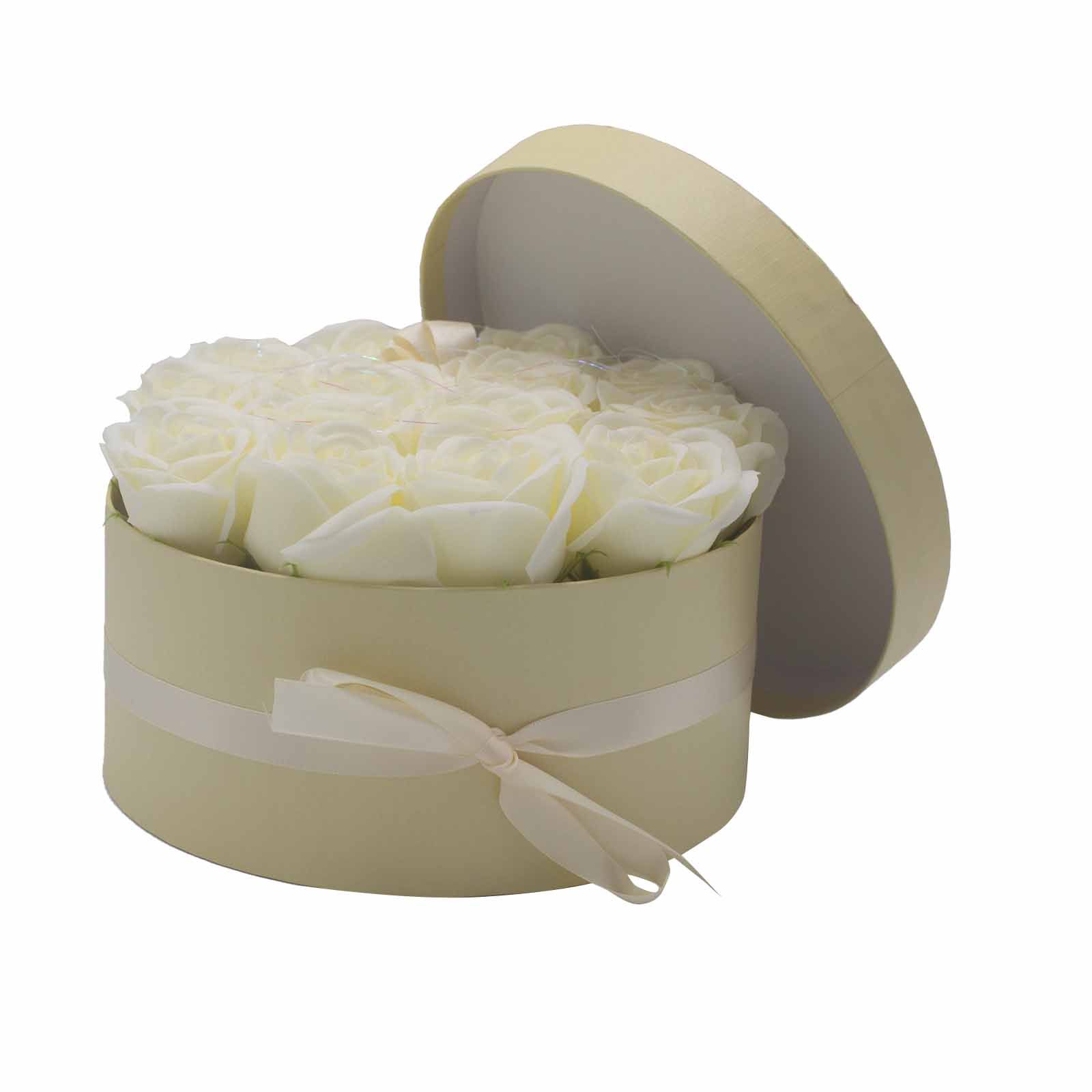 Seifenblumen Rosenstrauß Creme 14 Rosen Rund – Duftseifen Geschenkbox