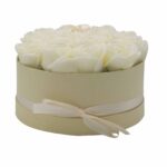 Seifenblumen Rosenstrauß Creme 14 Rosen Rund – Duftseifen Geschenkbox