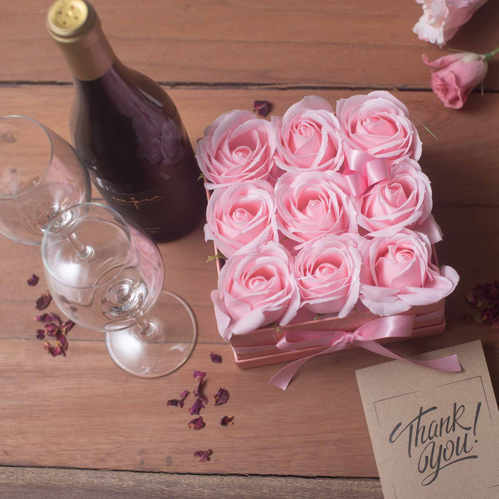 Seifenblumenstrauß Rosa 13 Rosen Herz Geschenkbox Duftseife Badeseife