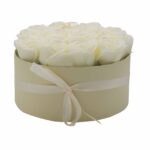 Seifenblumen Rosenstrauß Creme 14 Rosen Rund – Duftseifen Geschenkbox