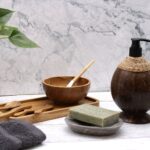 Seifenspender aus Kokosholz 150 ml Natur – Honigbee Seifenspender aus Kokosholz 150 ml Natur