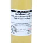 Sandelholz Massageöl 1 kg mit Amyris, Mandarine & Schwarzem Pfeffer – Honigbee Sandelholz Massageöl 1 kg mit Amyris, Mandarine & Schwarzem Pfeffer