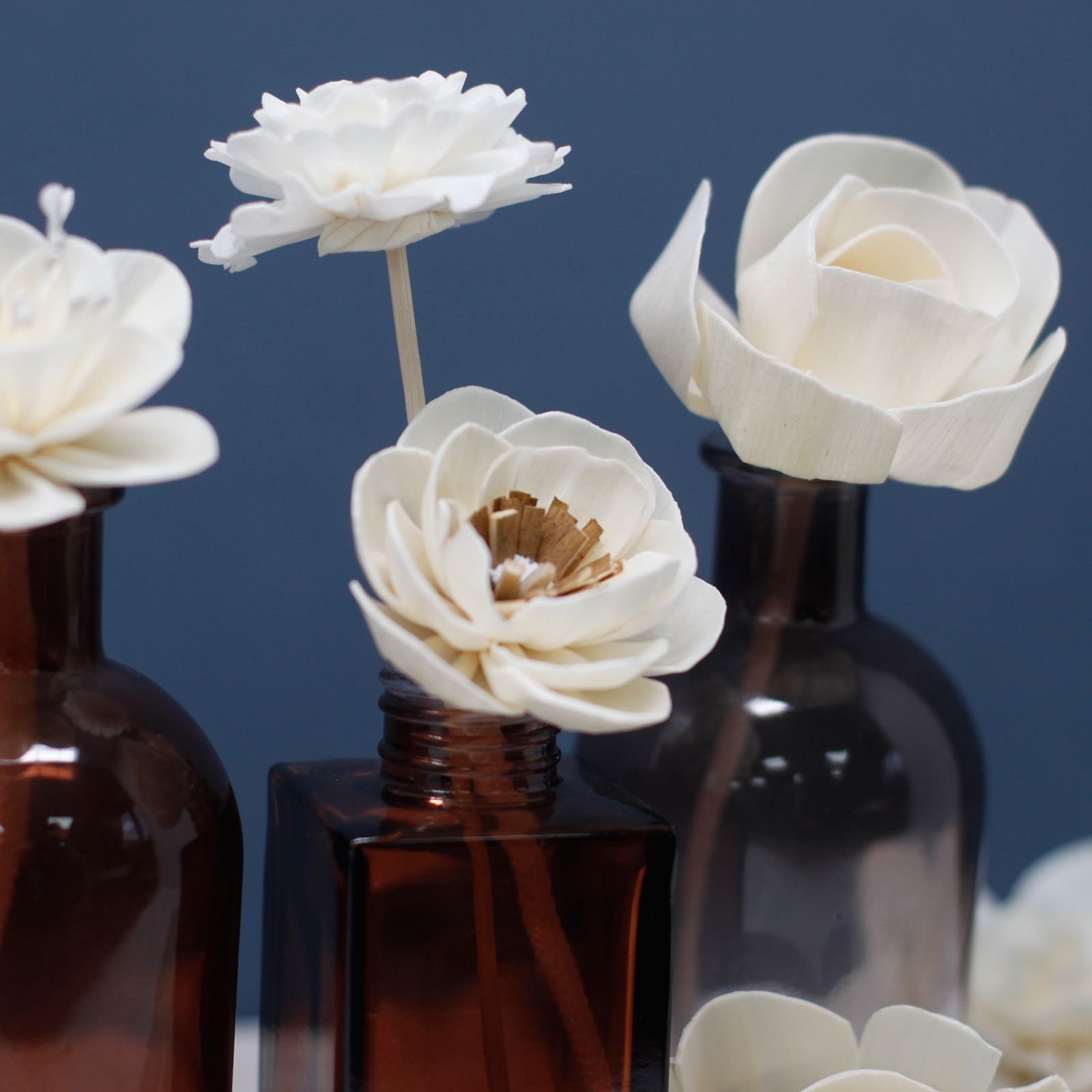 Duftdiffuser Blumen Große Lilie 4 Stück – Solaholz Duftblumen mit Baumwollschnur