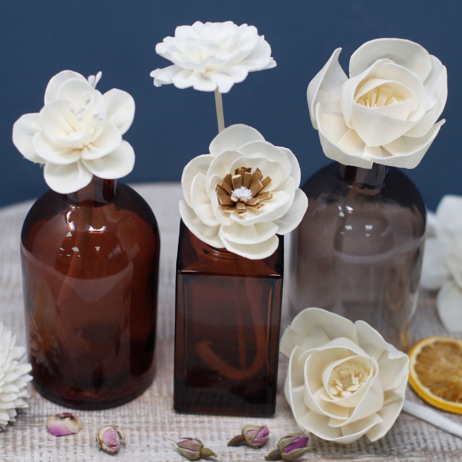 Duftdiffuser Blumen Große Rose 4 Stück – Solaholz Duftblumen mit Baumwollschnur