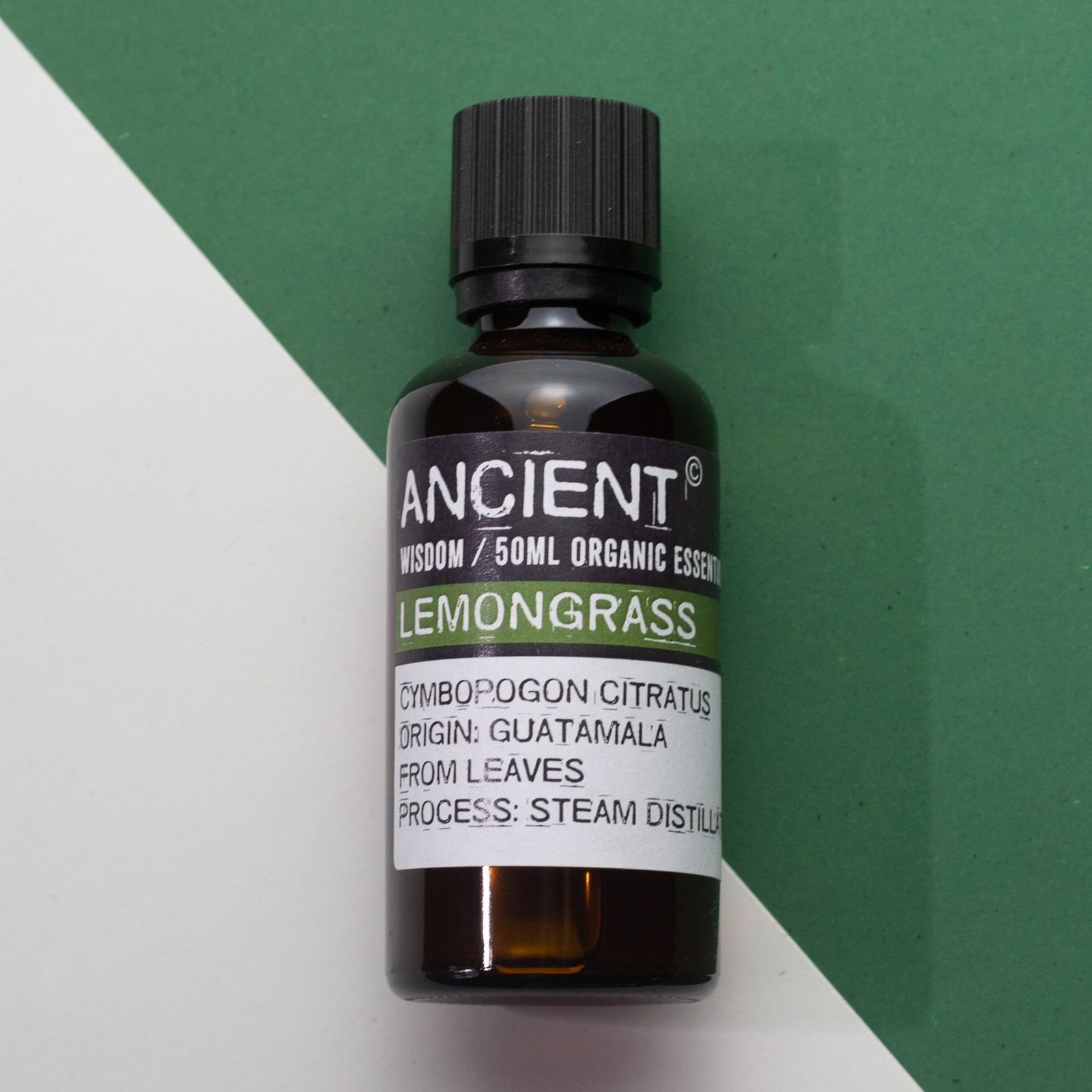 bG9jYWw6Ly9tZWRpYS9IUC8yQy82MFIzMEMxSjZHVjMyQ0hQLzFlZjg5ODc2LmpwZw.jpg Zitronengras Bio ätherisches Öl 50 ml – Bio Lemongrass Öl für Aromatherapie & Duftanwendungen